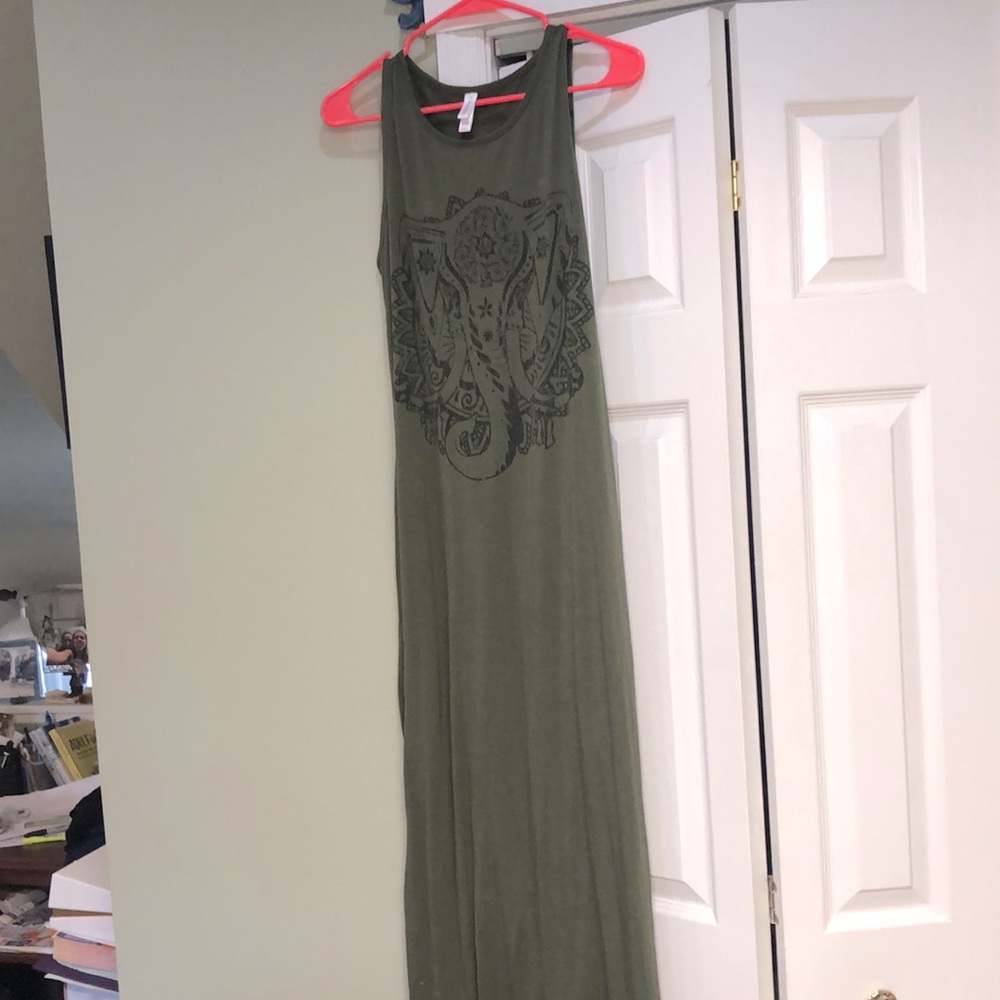 Maxi dress